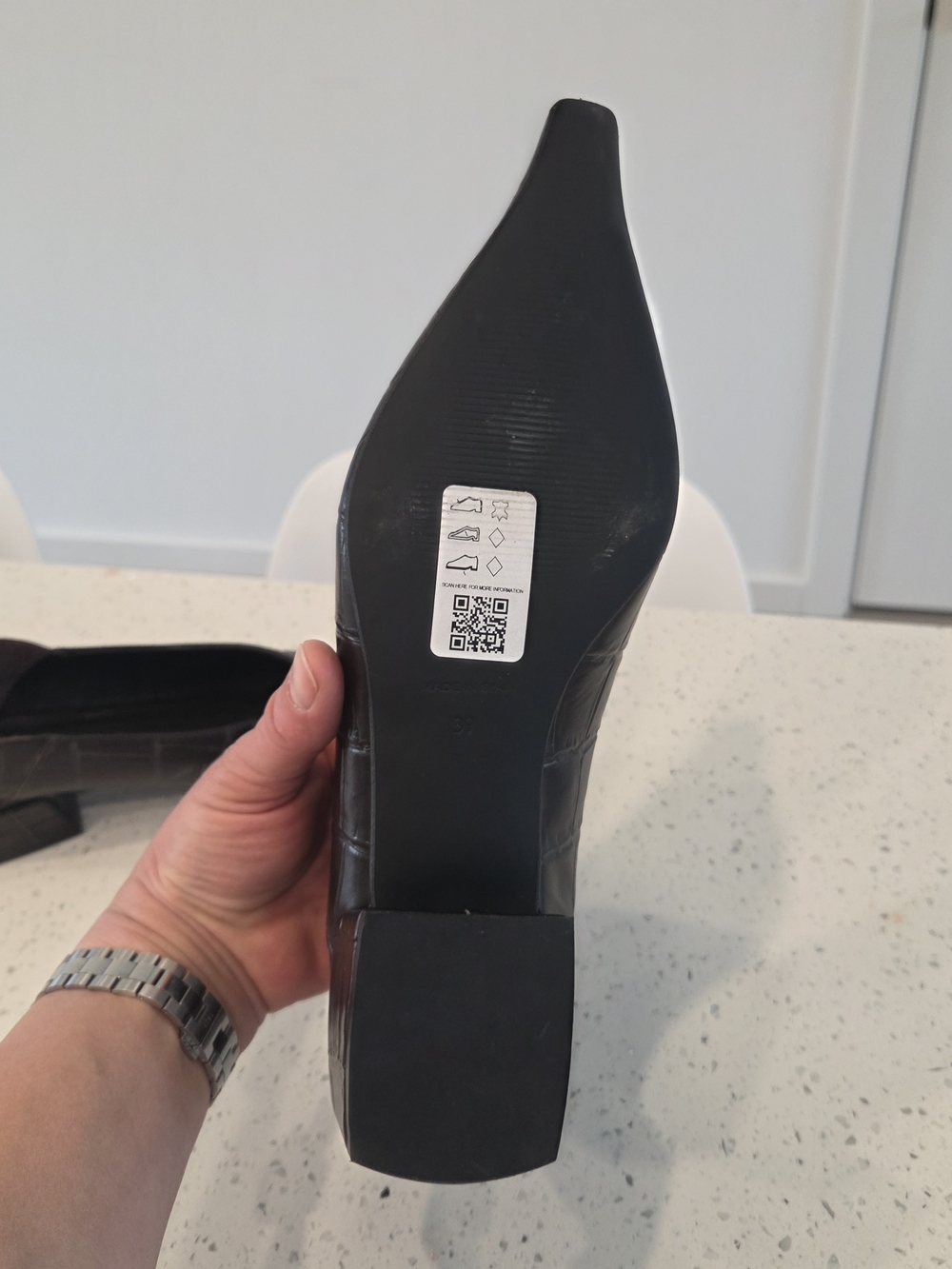 Black Croc-Embossed Pointed Toe Leather Flats - Picture 7 of 13